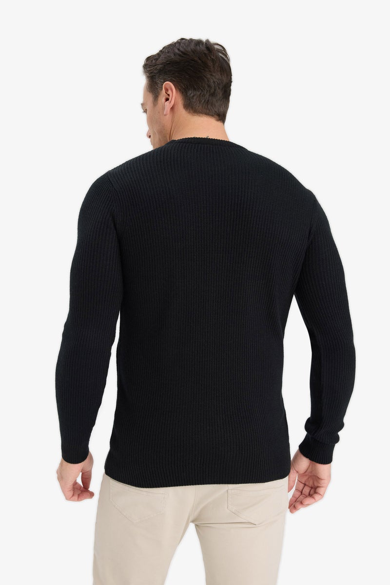 DeFacto Black Man Standard Fit Crew Neck Knitwear Pullover Casual - Image 5